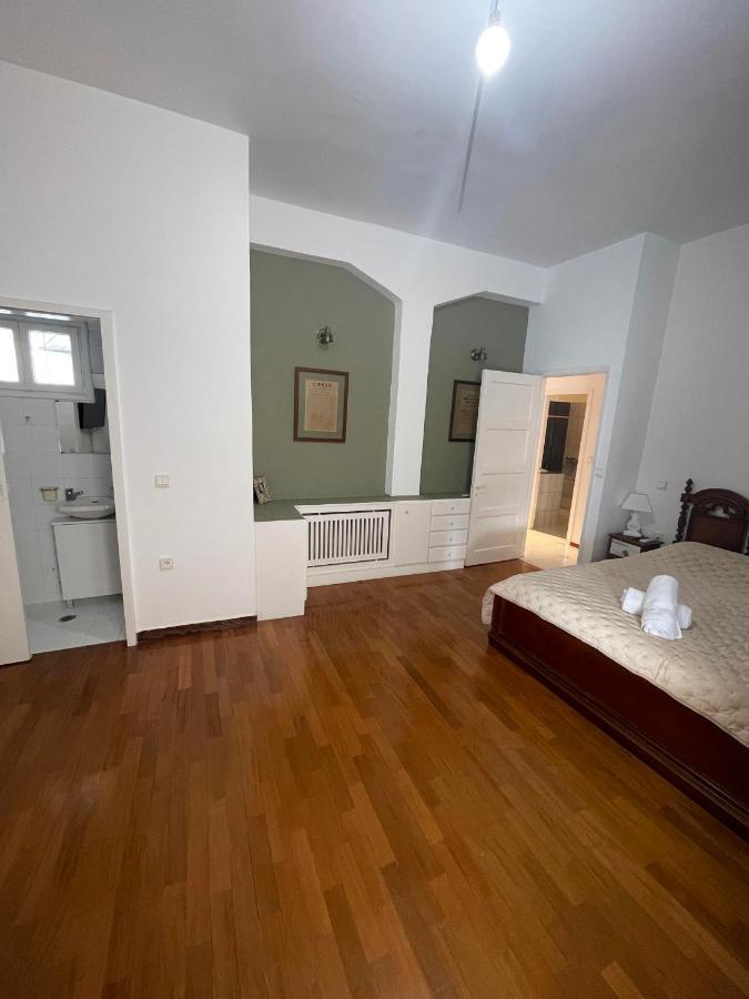 Dr. J. Spon Apartment Nafpaktos Eksteriør billede